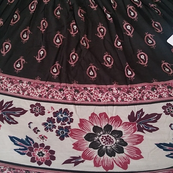 Coco + Jaimeson Off the Shoulder Top - Picture 5 of 8